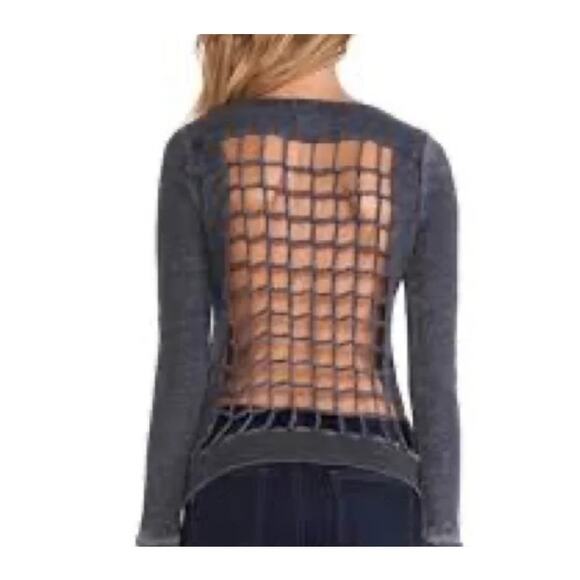 Chaser Scoop Neck Sweater with Woven Lattice Open Back Gray Small - Picture 1 of 6